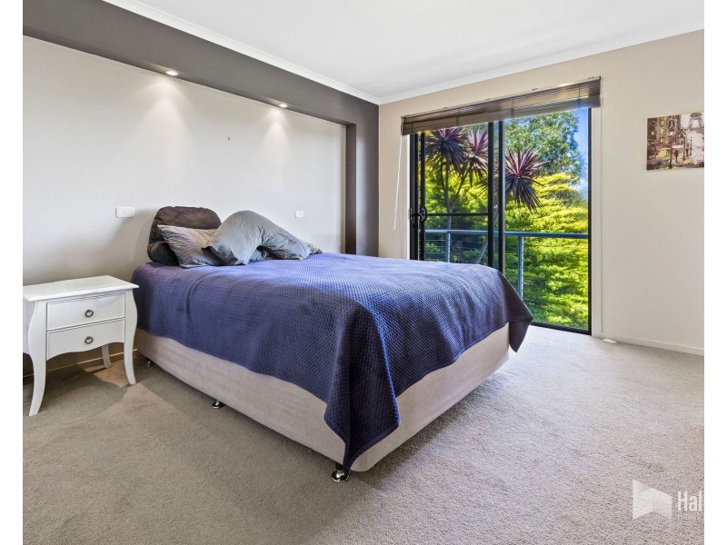 23 Oakwood Drive, Ambleside TAS 7310