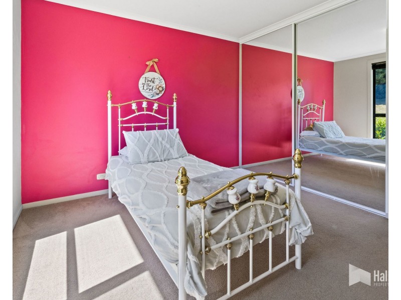 23 Oakwood Drive, Ambleside TAS 7310