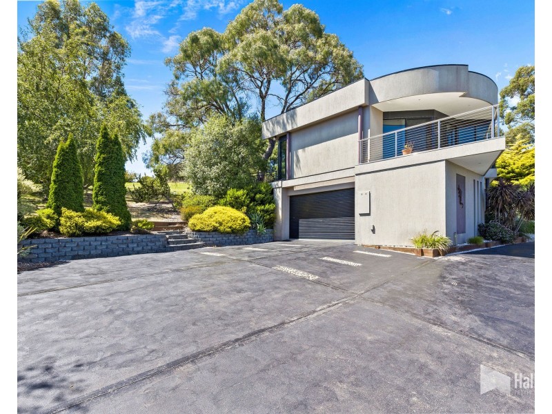 23 Oakwood Drive, Ambleside TAS 7310