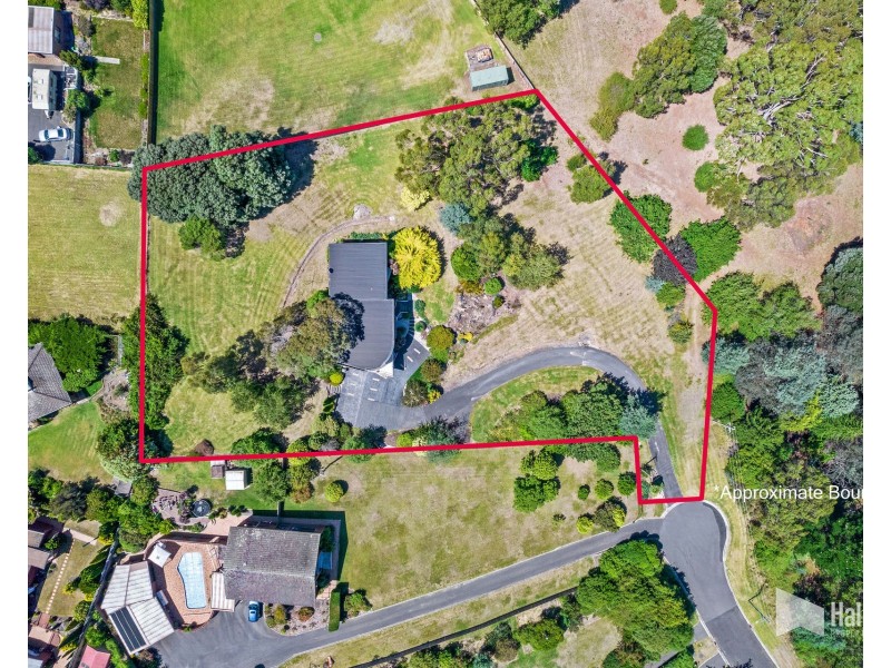23 Oakwood Drive, Ambleside TAS 7310