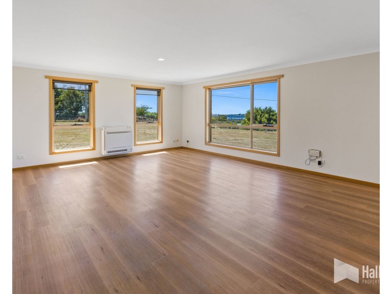 65 Grandview Drive, South Spreyton TAS 7310