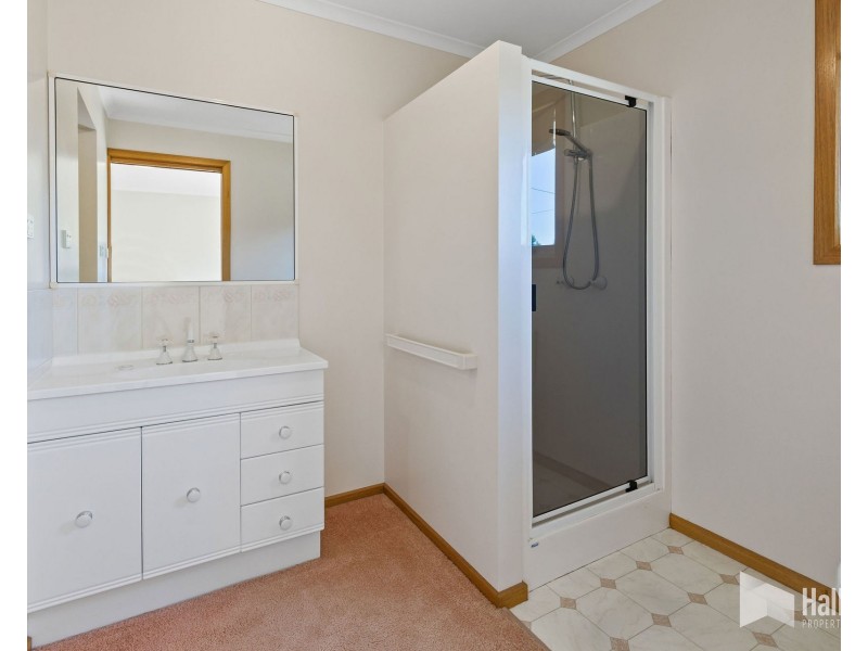 65 Grandview Drive, South Spreyton TAS 7310