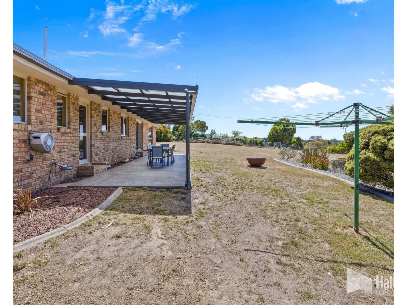 65 Grandview Drive, South Spreyton TAS 7310