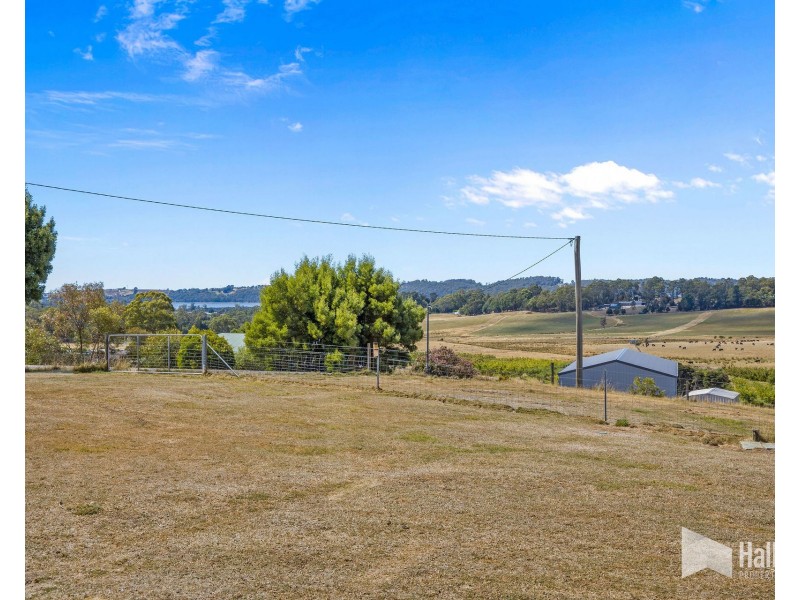 65 Grandview Drive, South Spreyton TAS 7310