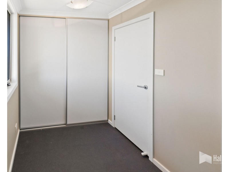 25 Leary Avenue, Stony Rise TAS 7310