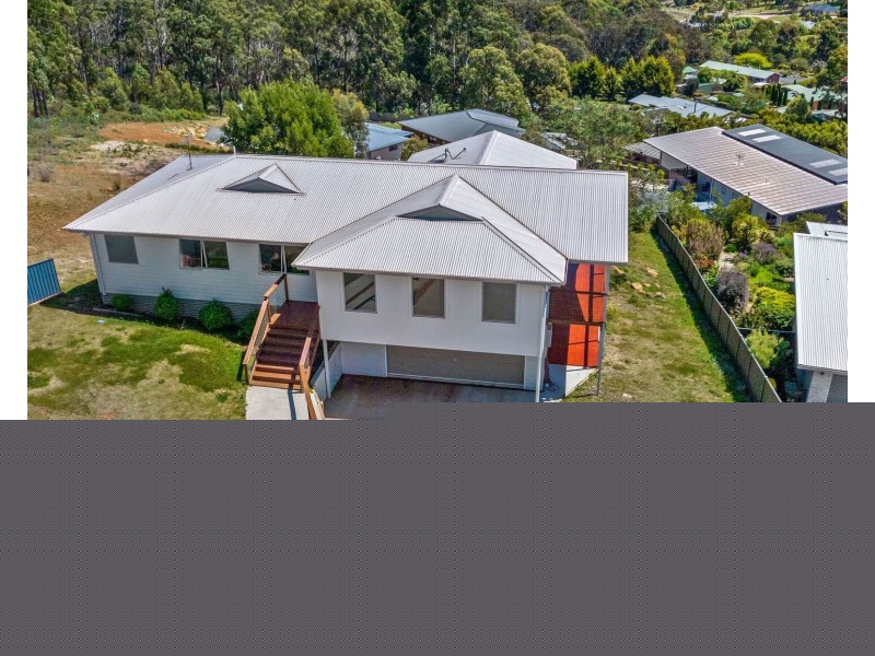25 Leary Avenue, Stony Rise TAS 7310