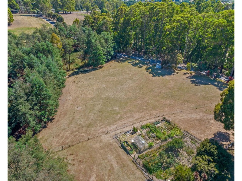 2/353 Sheffield Road, Acacia Hills TAS 7306