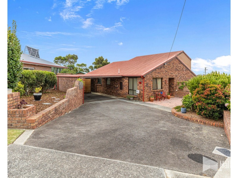 64 Quinlan Crescent, Shearwater TAS 7307