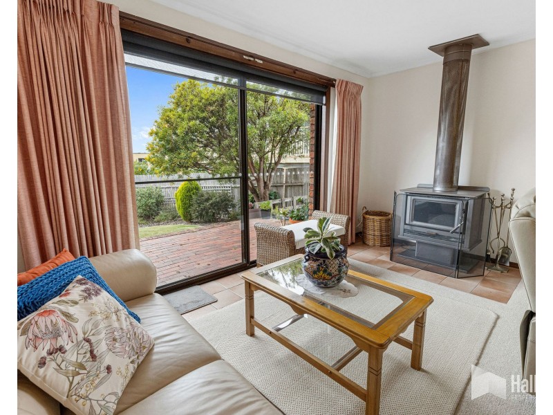 64 Quinlan Crescent, Shearwater TAS 7307
