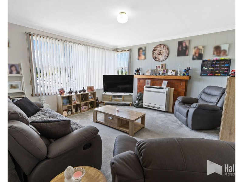 12 Carter Place, Devonport TAS 7310