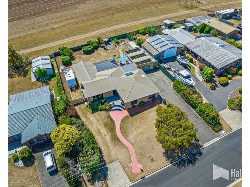 15 Autumn Drive, Ambleside TAS 7310