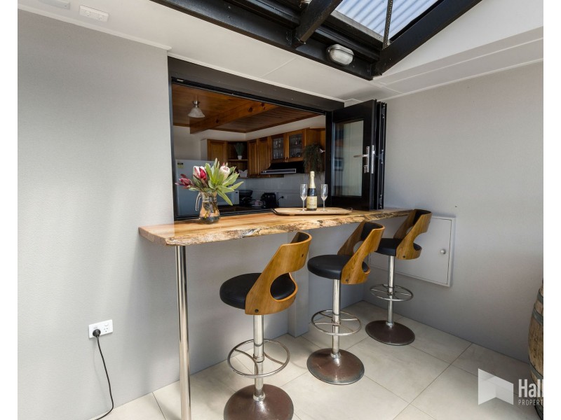 15 Autumn Drive, Ambleside TAS 7310