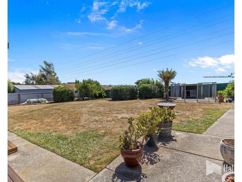 15 Autumn Drive, Ambleside TAS 7310