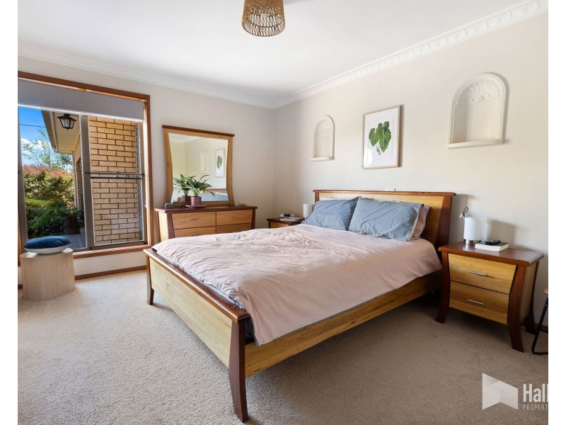 15 Autumn Drive, Ambleside TAS 7310
