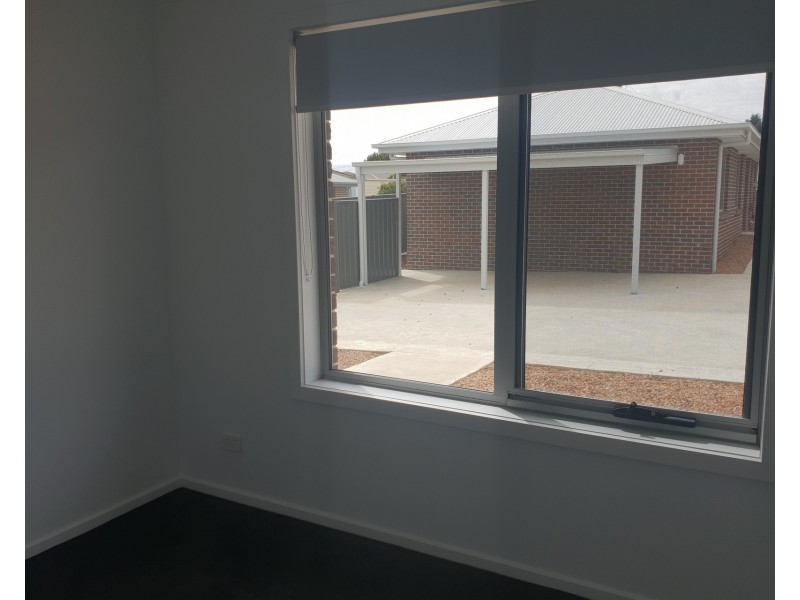 2/4 Tandara Place, East Devonport TAS 7310