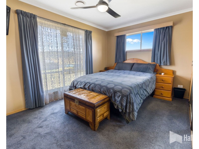 205 Main Street, Sheffield TAS 7306