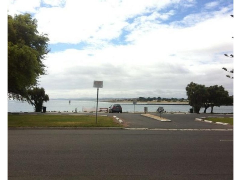 3/32 Victoria Parade, Devonport TAS 7310