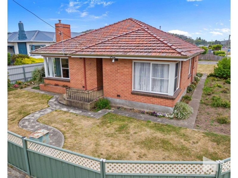 11 Thomas Street, Latrobe TAS 7307