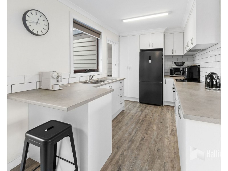 74 Madden Street, Devonport TAS 7310