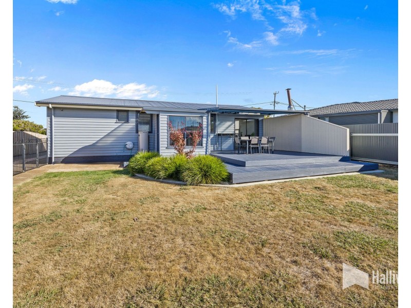 74 Madden Street, Devonport TAS 7310