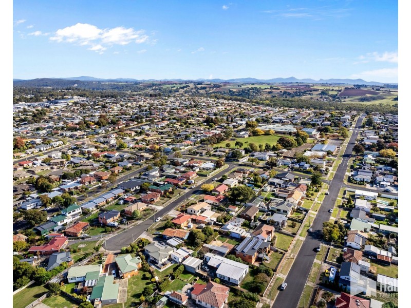 153 Parker Street, Devonport TAS 7310