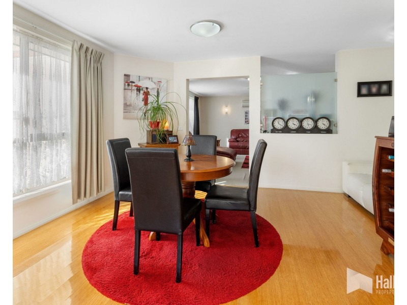 2/10 Haven Drive, Shearwater TAS 7307