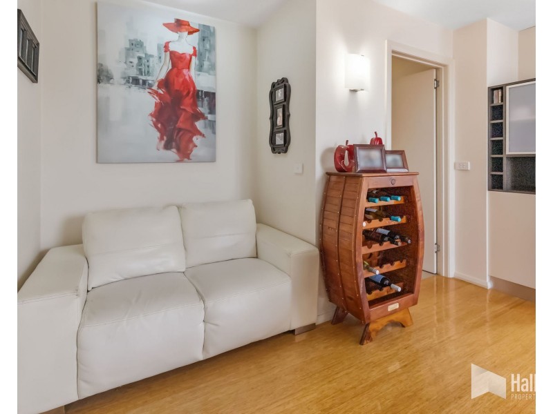 2/10 Haven Drive, Shearwater TAS 7307