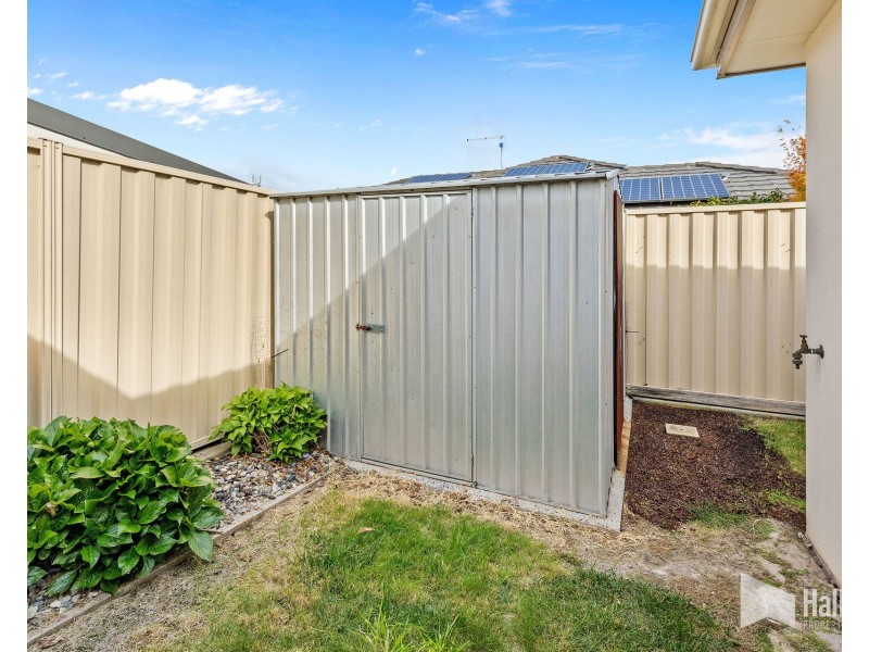 2/10 Haven Drive, Shearwater TAS 7307