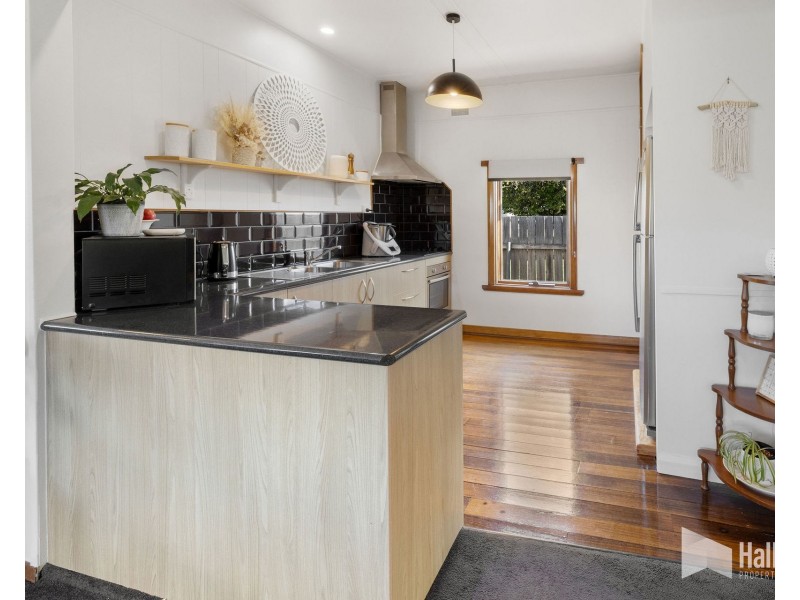 9 Arthur Street, Devonport TAS 7310
