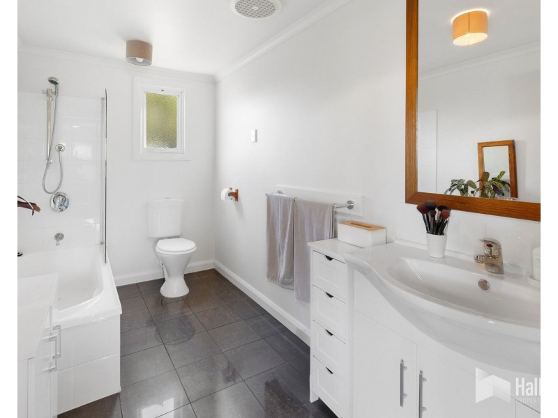 9 Arthur Street, Devonport TAS 7310