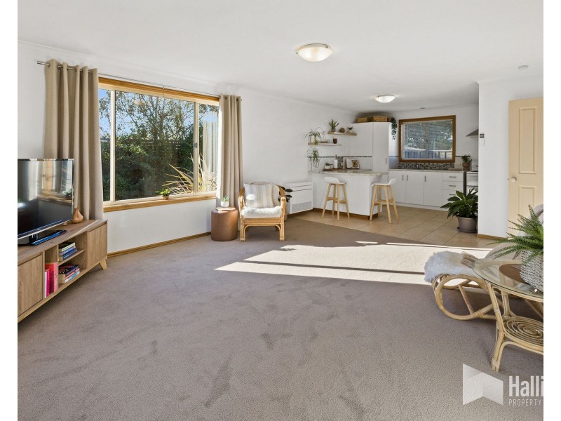 2/72 Quinlan Crescent, Shearwater TAS 7307