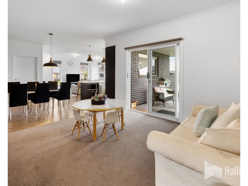 39 Dana Drive, Devonport TAS 7310