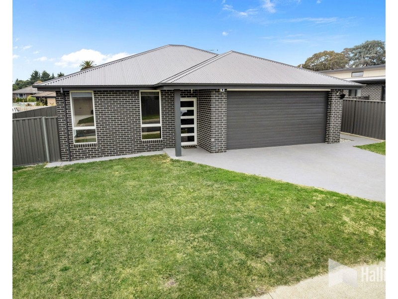 39 Dana Drive, Devonport TAS 7310