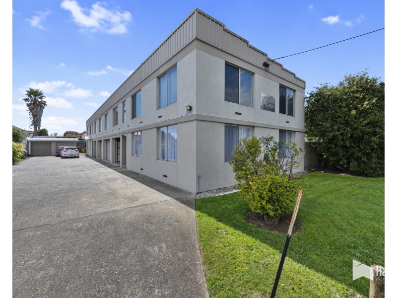 1/74 Steele Street, Devonport TAS 7310