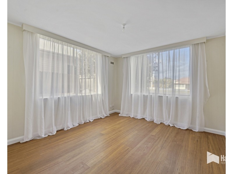 1/74 Steele Street, Devonport TAS 7310