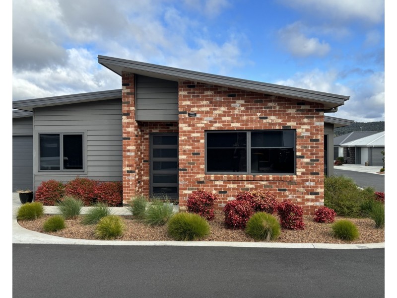 10/169 Steele Street, Devonport TAS 7310