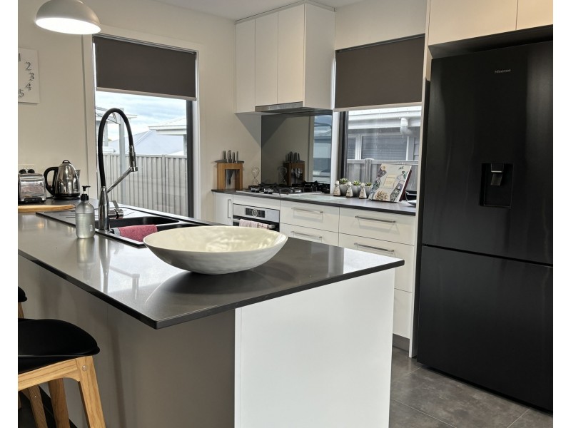 10/169 Steele Street, Devonport TAS 7310