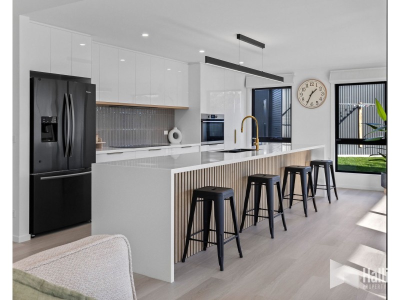 24 Hugo Court, Ulverstone TAS 7315