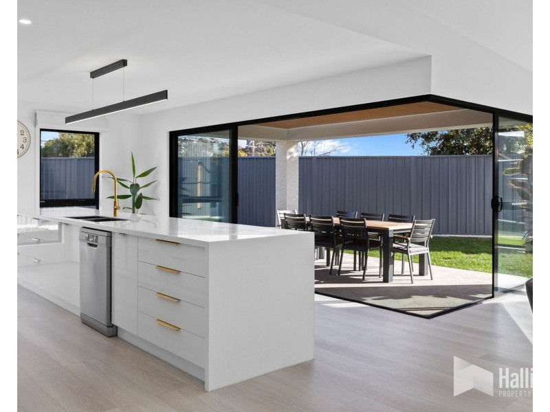 24 Hugo Court, Ulverstone TAS 7315