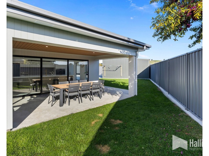 24 Hugo Court, Ulverstone TAS 7315