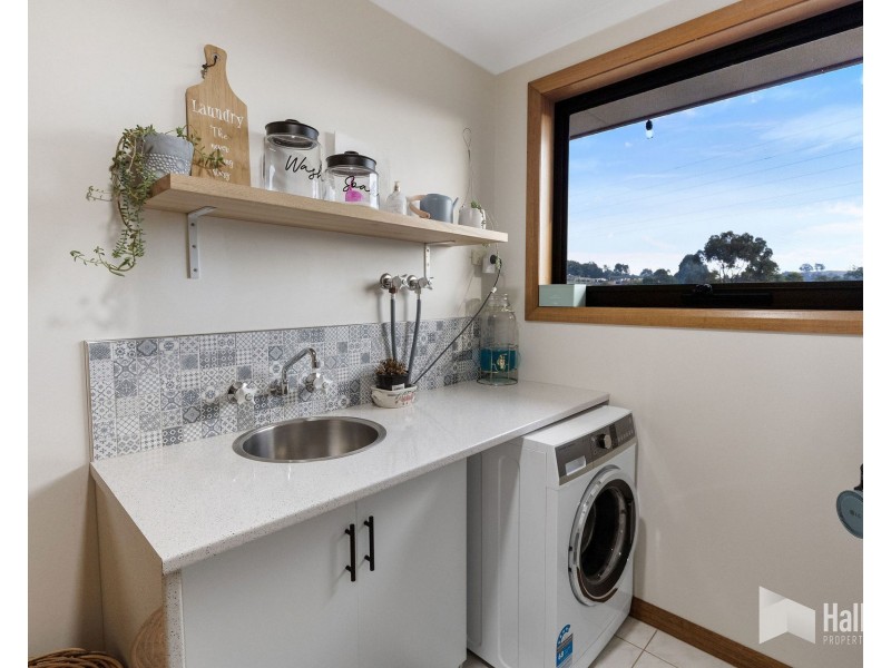 93 Cornwall Road, Acacia Hills TAS 7306