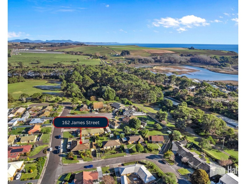 162 James Street, Devonport TAS 7310