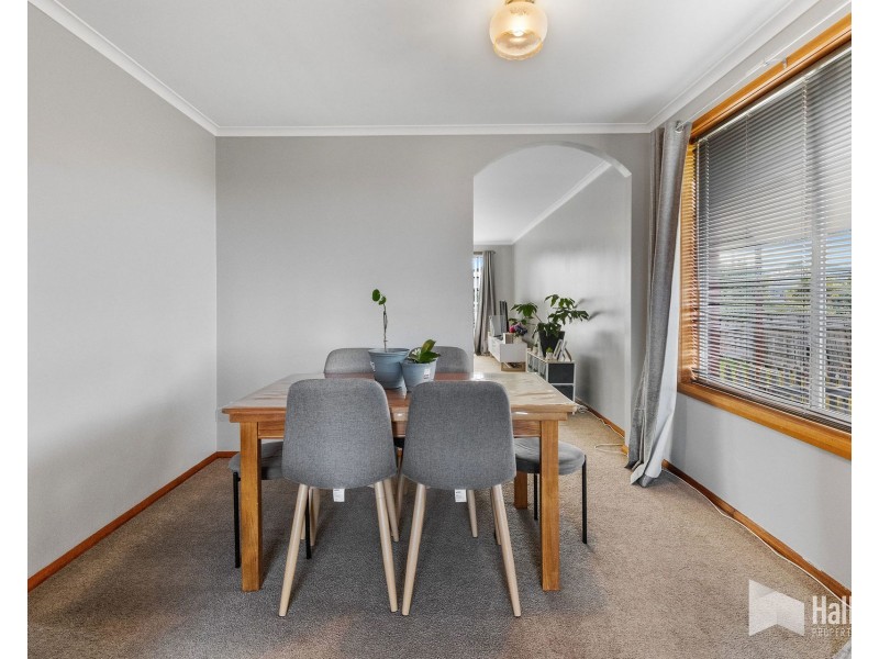 33 Greenway Avenue, Devonport TAS 7310