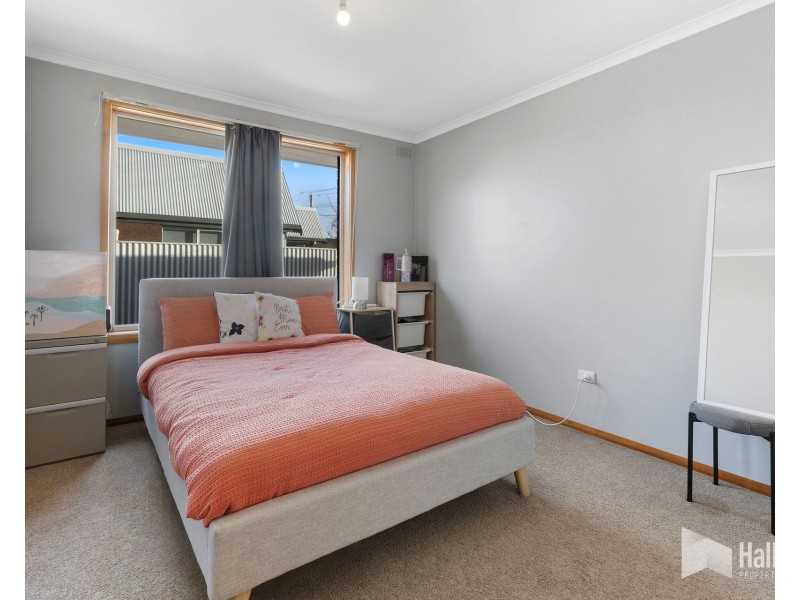 33 Greenway Avenue, Devonport TAS 7310