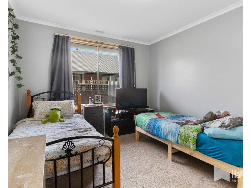 33 Greenway Avenue, Devonport TAS 7310