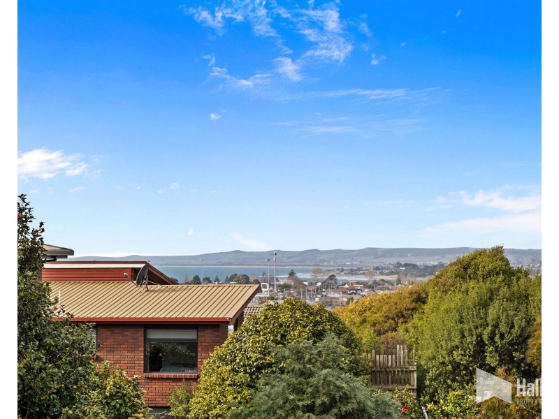 109 Percy Street, Devonport TAS 7310