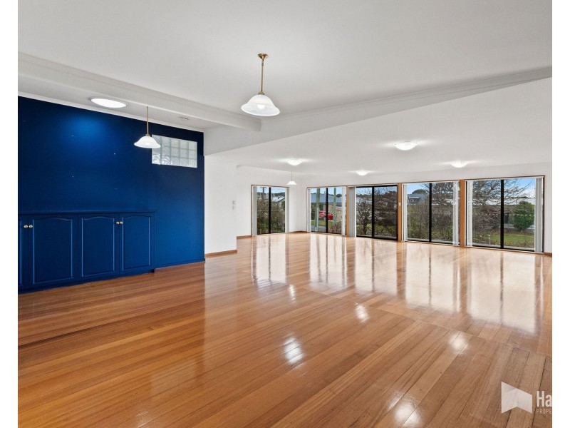 4 Freer Street, Shearwater TAS 7307