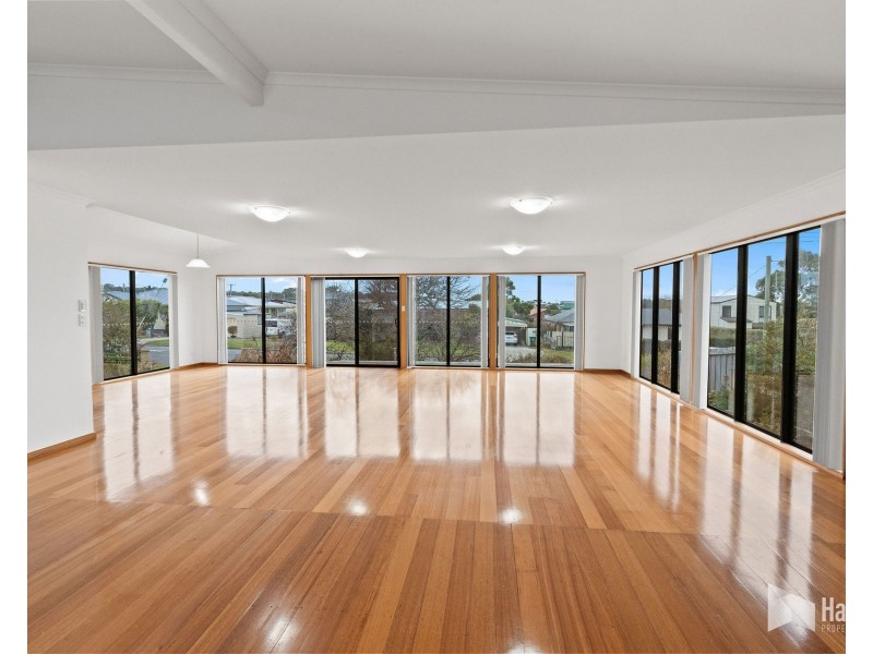 4 Freer Street, Shearwater TAS 7307