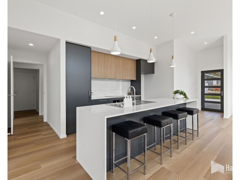 1/28 Gadsby Street, Stony Rise TAS 7310