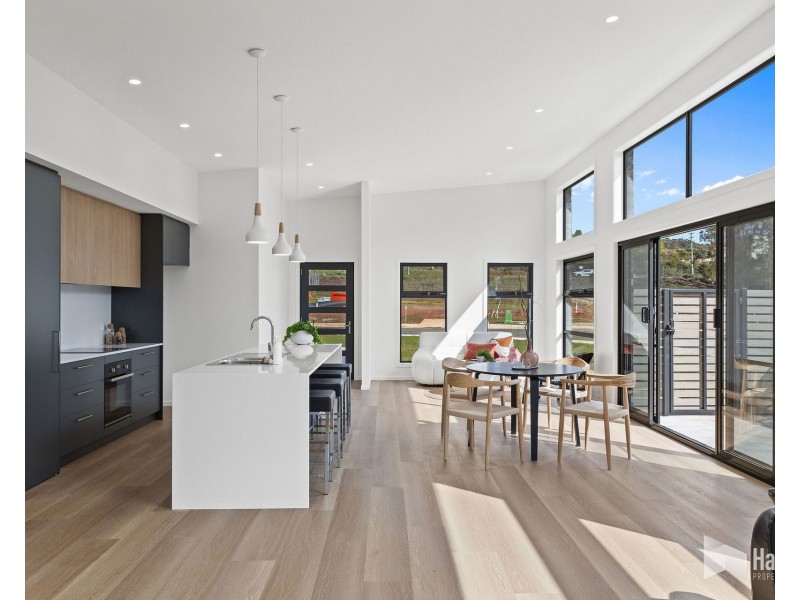 1/28 Gadsby Street, Stony Rise TAS 7310